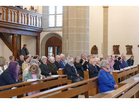 Festgottesdienst für die Kommunionjubilare an Ostermontag (© Karl-Franz Thiede)
